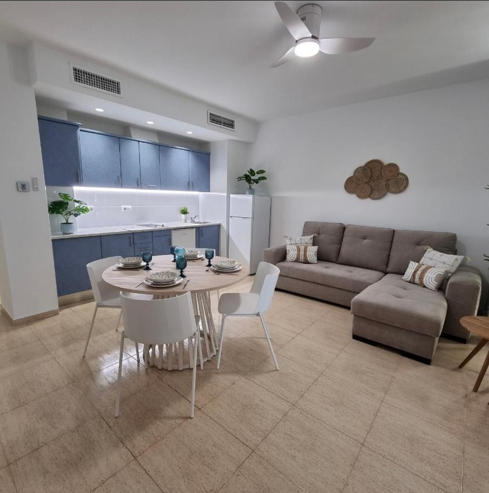 Apartamentos Venta Lanuza, Ел Кампело Екстериор снимка